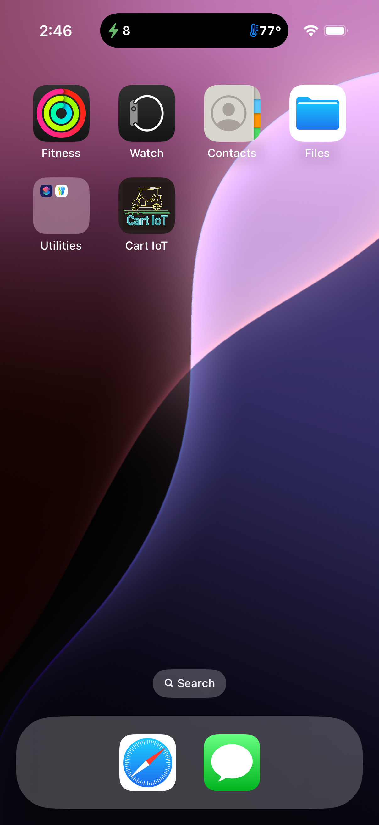 Cart IoT Live Activity on iPhone lock screen — compact view showing real-time charging count and peak temperature